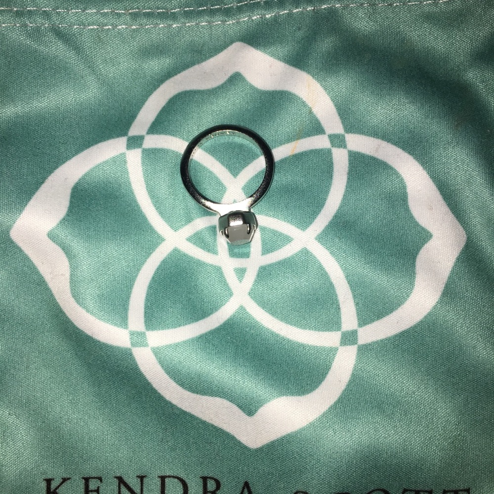 Kendra Scott ring - Picture 4 of 5